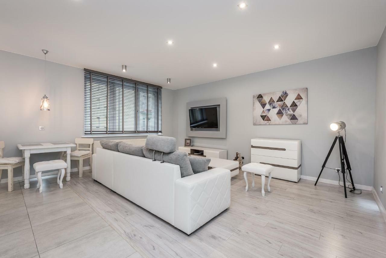 Apartament Silesian Vip Zabrze Esterno foto