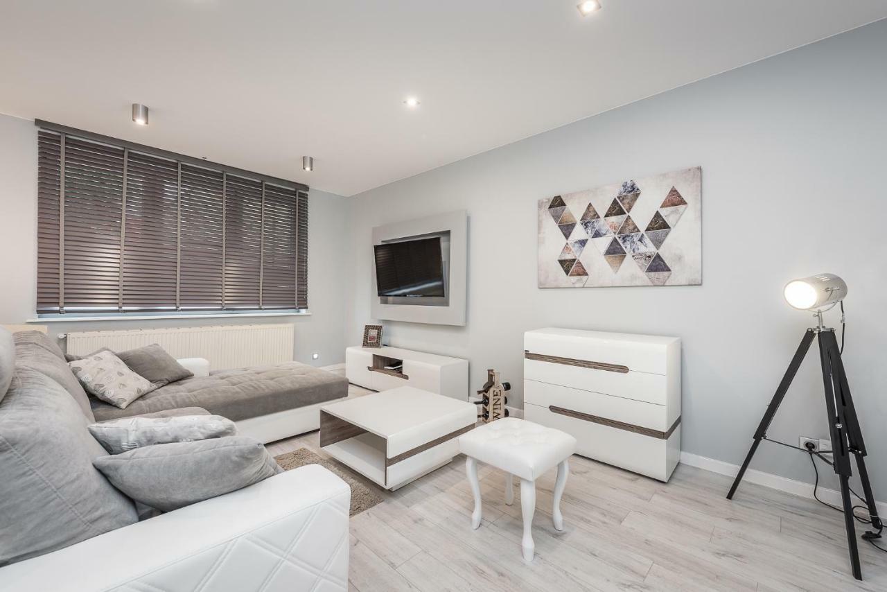 Apartament Silesian Vip Zabrze Esterno foto
